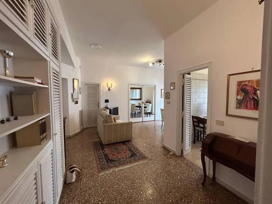 Imara House - San Lorenzo By Ghor Rome Italy
